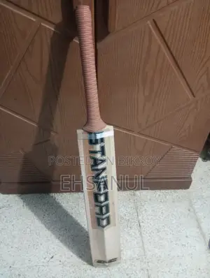 English Willow Cricket Bat. In Great condition. Match Bat.