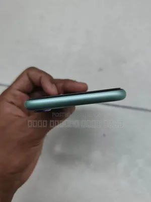 অ্যাপল আইফোন ১১ ৬৪ জিবি গ্রিন
