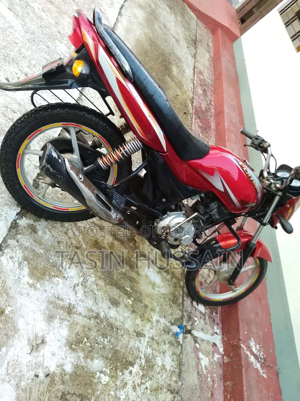 বাজাজ প্লাটিনা ১০০ ২০১৯ রেড