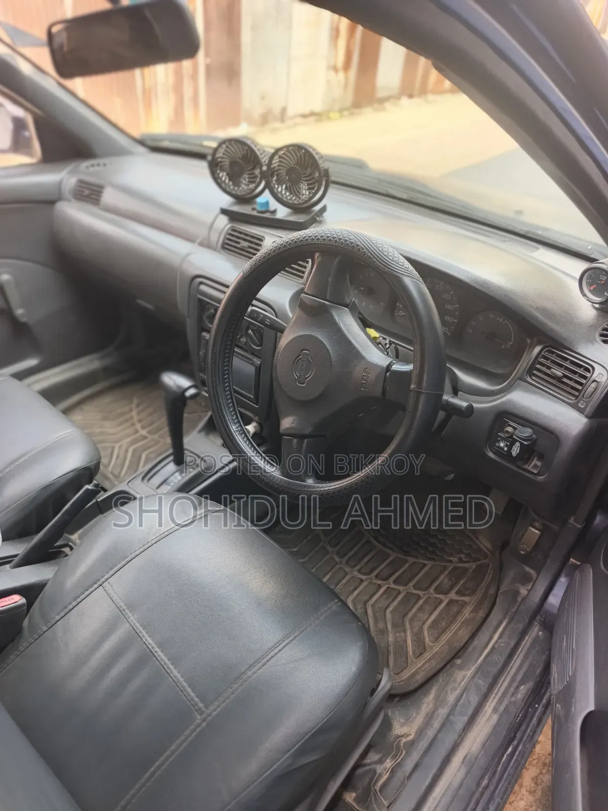 Nissan Sunny 1995 Blue