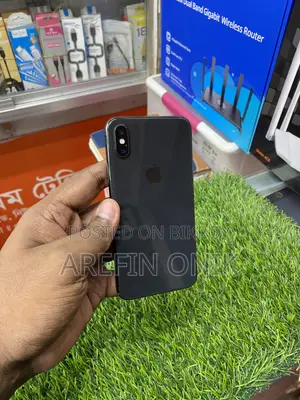 অ্যাপল আইফোন এক্স ২৫৬ জিবি ব্ল্যাক