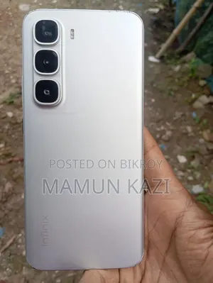 ইনফিনিক্স হট ৬০ প্রো+ ২৫৬ জিবি সিলভার