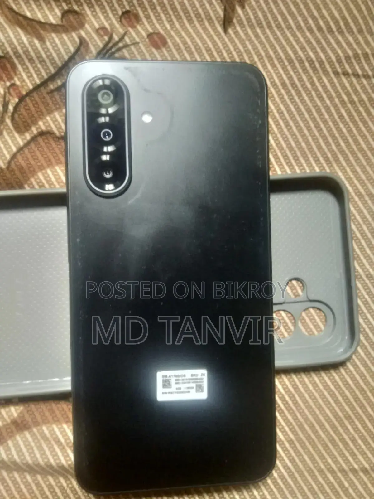 স্যামসাং গ্যালাক্সি এ১৭ ৫জি ১২৮ জিবি কালো