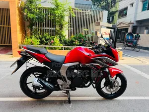 ইয়ামাহা ফাজার এফআই ভি২ ২০২১ রেড